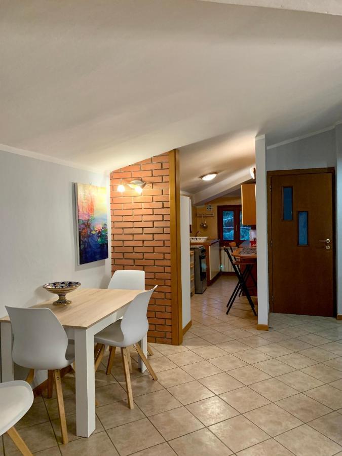 Al Clisi Graziosa Mansarda Appartement Villanuova sul clisi Buitenkant foto